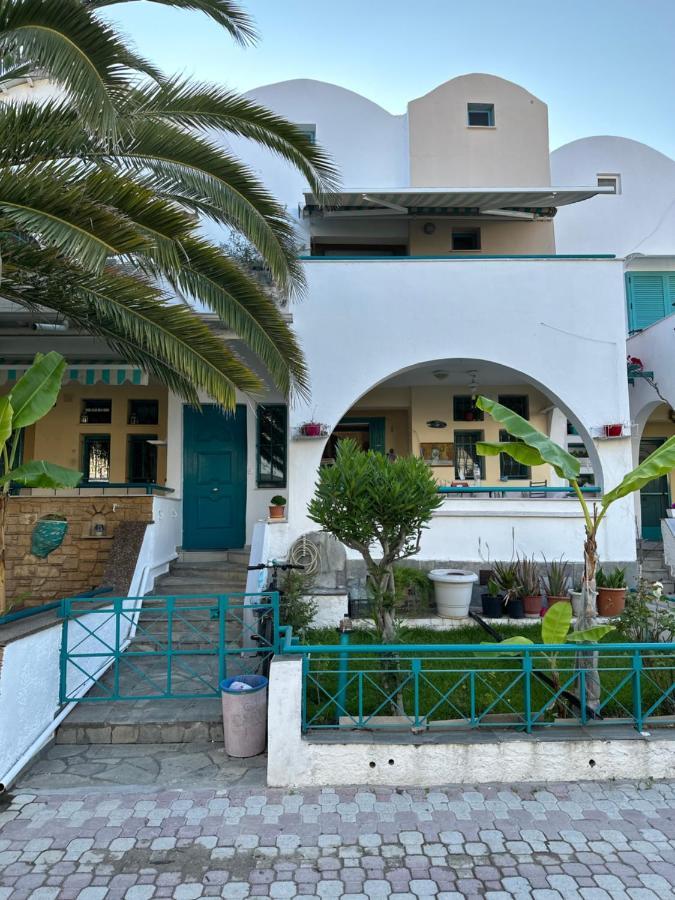 Emerald Seaside Apartment In Pefkohori Pefkochori Exteriör bild
