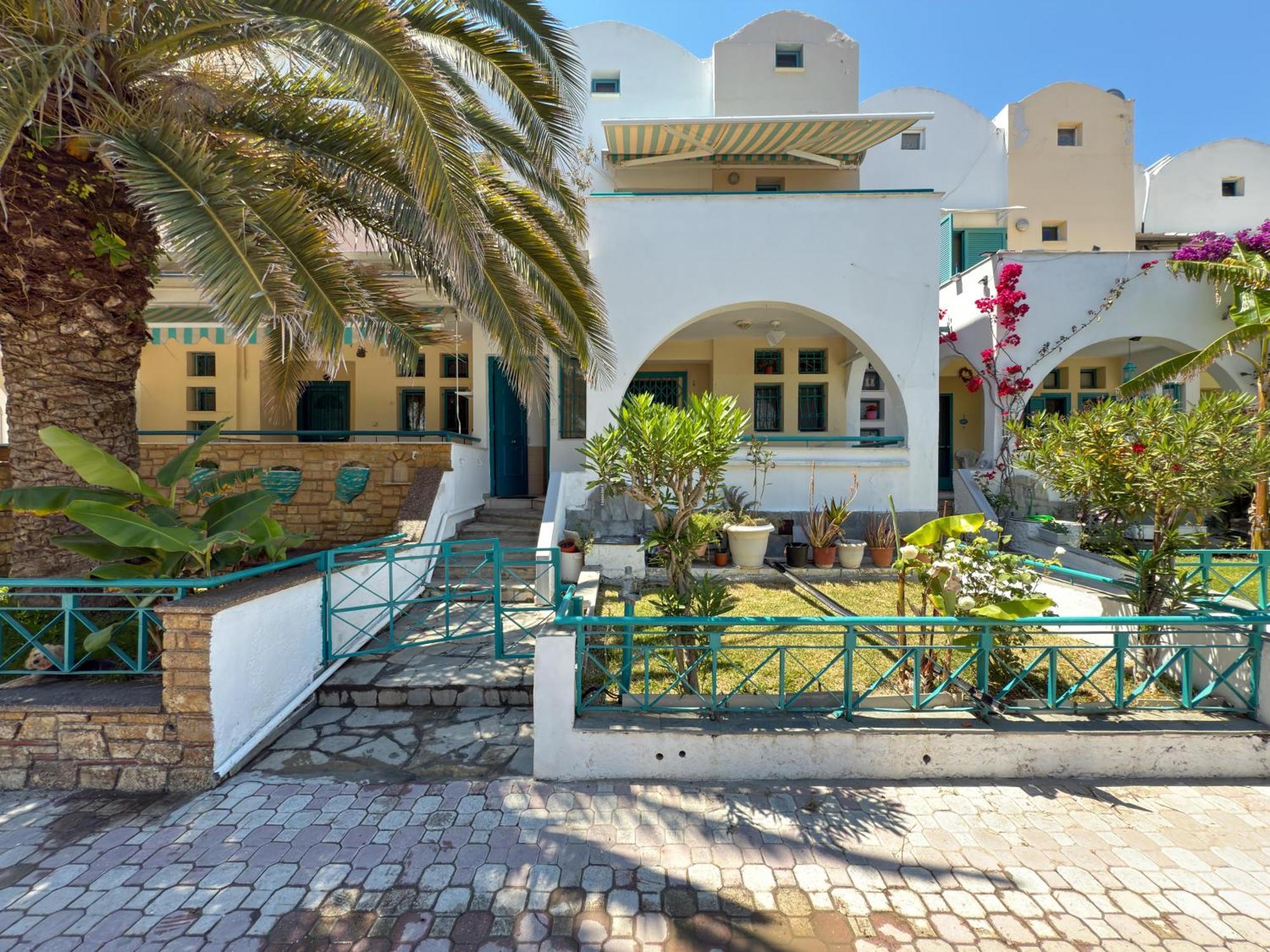 Emerald Seaside Apartment In Pefkohori Pefkochori Exteriör bild